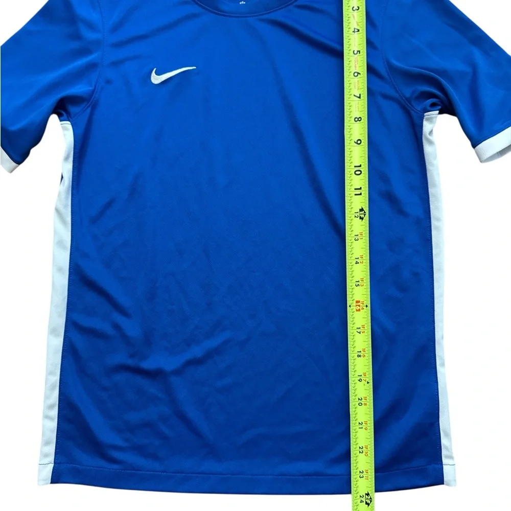 Nike Dri-Fit Youth Boys Blue Athletic Shirt Size XL Lightweight Breathable‎ Nike